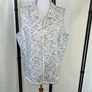 Cathy Daniels Gray Zipper Vest Size Small NWT